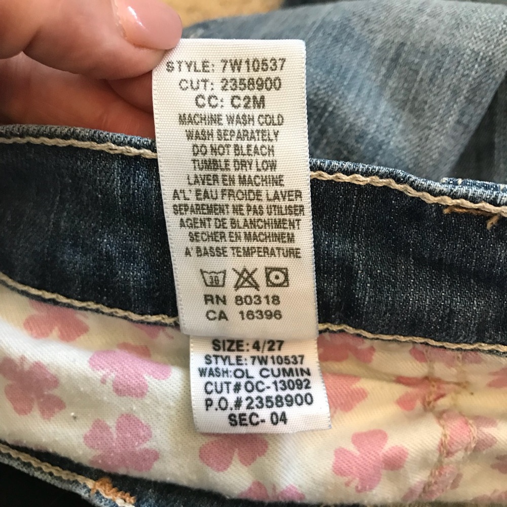 LUCKY BRAND Ryder Crop Jeans - Picture 7 of 8